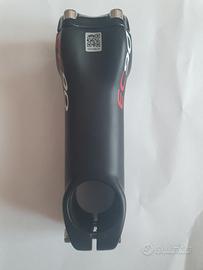 Attacco manubrio ec90 carbonio