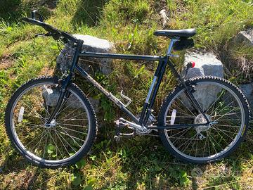 Bicicletta DiamondBack