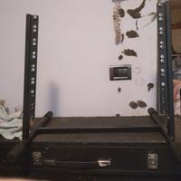 Rack da tavolo 8 unita'