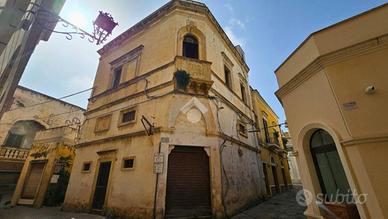 4 LOCALI A NARDÒ