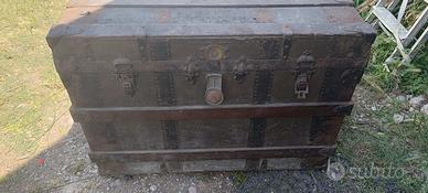 baule antico da restaurare
