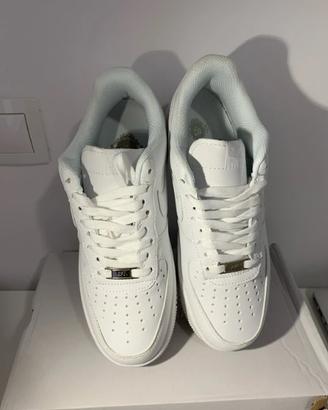 Nike Air Force 1 Low Supreme Classic Sneakers EU45