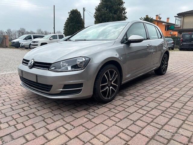 VOLKSWAGEN Golf 7ª serie