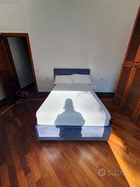 Letto una piazza e mezzo con materasso