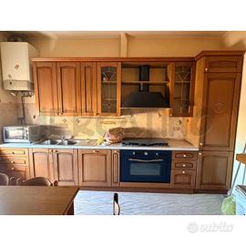 CUCINA GRANDE COMPLETA IN LEGNO ROVERE MASSELLO FO