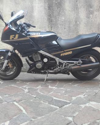 Yamaha FJ 1200