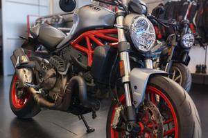 Ducati Monster 821
