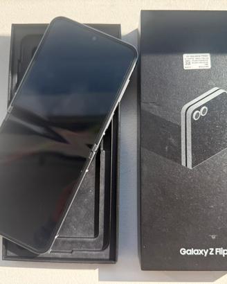 SAMSUNG GALAXY ZFLIP 6