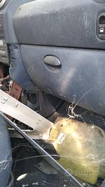 PEUGEOT 1007 anno 2008 1398 gasolio 8hz 50kw