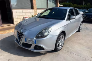 ALFA ROMEO Giulietta 2.0 JTDm-2 170 CV Distincti
