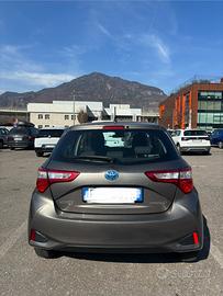 Toyota Yaris Hybrid 1.5 – Adatta ai neopatentati