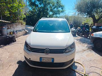Volkswagen Touran 2013