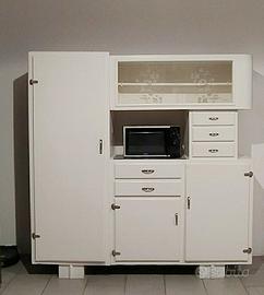 credenza mettitutto