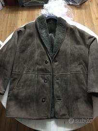 Giaccone cappotto pelle montone scuro Shearling