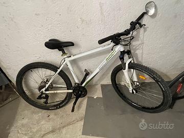 Bicicletta Rockrider 5.3 taglia M