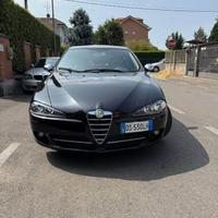 Alfa Romeo 147 1.6 Benzina