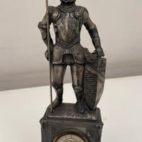 Statua orologio vintage da collezione