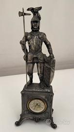 Statua orologio vintage da collezione