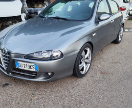 Alfa romeo 147 Q2