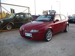 Alfa Romeo 147 1.9 JTD 115 CV MOLTO BELLA