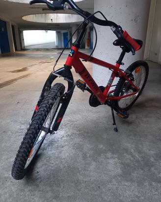 Bicicletta B'Twin ruota 20" età 6-9 anni
