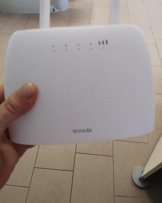 ROUTER TENDA 4G LTE