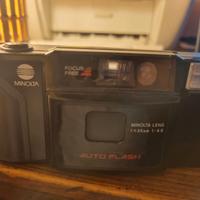 macchina fotografica minolta lens f= 35 m