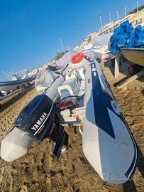 Gommone 4m+carrello+25CV+posto barca