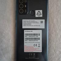 Smartphone ZTE blade A52 + caricab. + auricolari