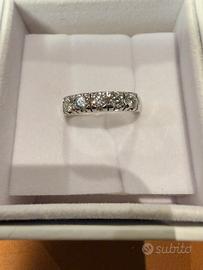 Anello Veretta oro 18KT brill F color