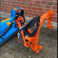 Macchine agricole trincia erba