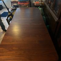 TAVOLO ALLUNGABILE IN LEGNO MASSICCIO