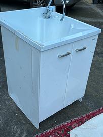 Lavatoio con sotto lavatoio Montegrappa