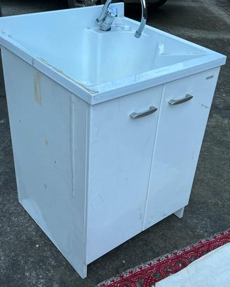 Lavatoio con sotto lavatoio Montegrappa