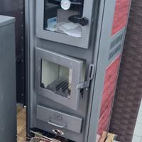 Stufa a legna con Forno 12kw Termostato NUOVE 