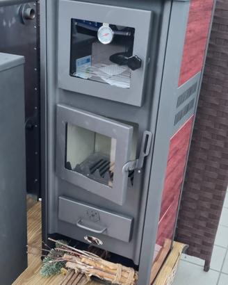 Stufa a legna con Forno 12kw Termostato NUOVE 