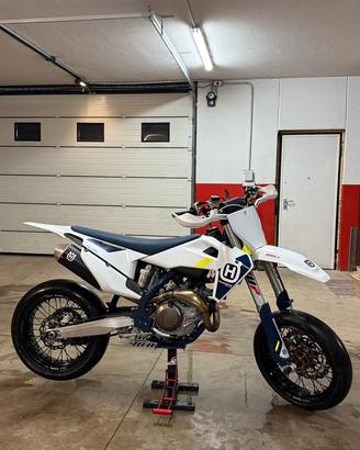 Husqvarna FS450 targata 2023