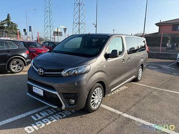 Toyota Proace Verso 2.0d 150cv S&S L2 Lounge ...