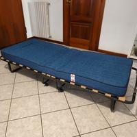 2 brandine pieghevoli con materassi come nuovi