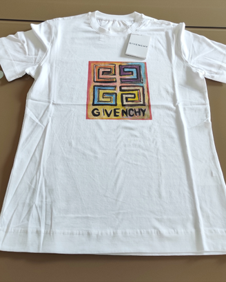T-shirt GIVENCHY collezione 2022
