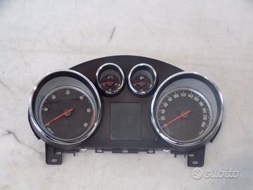 Strumentazione contachilometri Opel Astra J 1.7 cd