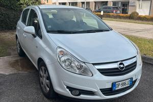 Opel Corsa 1.2 benzina