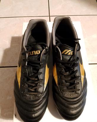 Scarpe da calcio Mizuno Morelia Club numero 42
