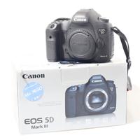 FOTOCAMERA DIGITALE REFLEX FF CANON 5D MK 3. CORPO