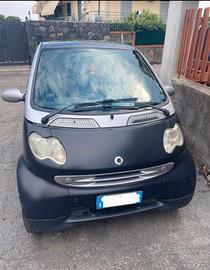 Smart fortwo anno 2003