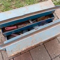 Due cassette porta attrezzi 