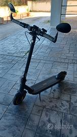Monopattino Segway Max G30