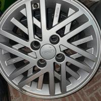 Cerchi in lega ford sierra cosworth