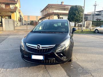 Opel Zafira Tourer 1.4 Turbo 140CV GPL Cosmo 7Post