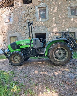 trattore agricolo 